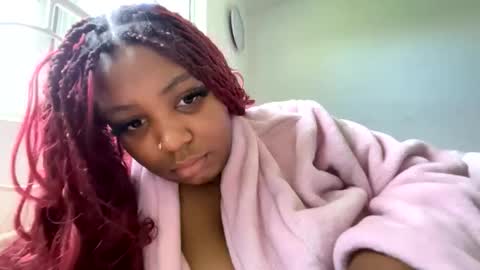 Snapshot of bigtittienyx chatting on February 18, 2026, 6:59 pm bigtittienyx online show from February 18, 2026, 6:59 pm