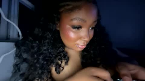 Snapshot of bigtittienyx chatting on June 10, 2026, 6:12 am bigtittienyx online show from June 10, 2026, 6:12 am