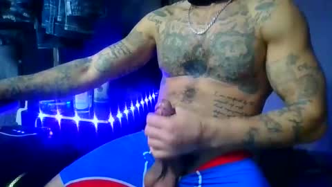 Snapshot of bigwaynebabyxxx chatting on March 3, 2026, 5:08 pm bigwaynebabyxxx online show from March 3, 2026, 5:08 pm