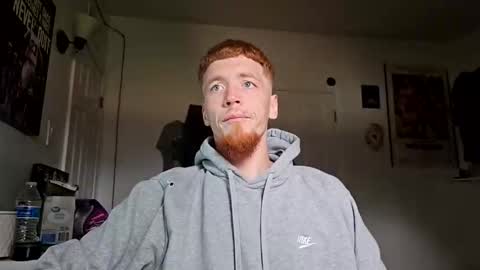 Snapshot of bigwhited2115 chatting on May 20, 2026, 4:57 pm Onlyfans redheadedwhitedick online show from May 20, 2026, 4:57 pm