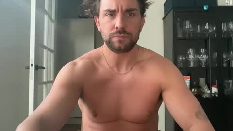 bikdig1 online show from March 17, 2026, 2:20 pm