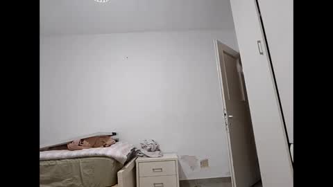 bilbisex online show from April 21, 2026, 3:17 pm