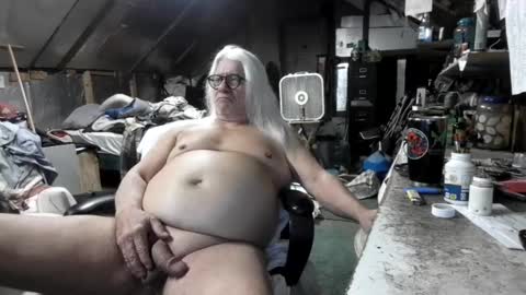 billmenow141 online show from November 17, 2025, 12:55 pm