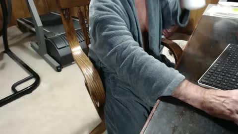 billy471 online show from December 18, 2025, 4:13 pm