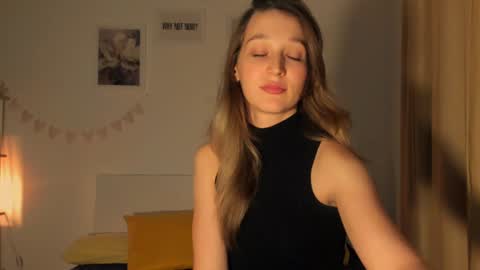 Billy and Lisahelp us to reach 100 likes online show from January 3, 2025, 9:15 pm