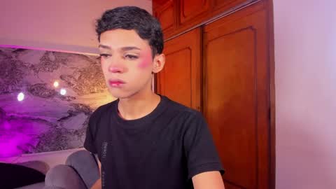 Sam online show from April 10, 2026, 12:10 pm