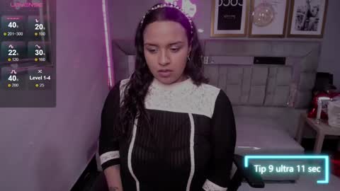 Live 1000pm 600am COLOMBIAN HOUR online show from February 25, 2025, 9:31 am