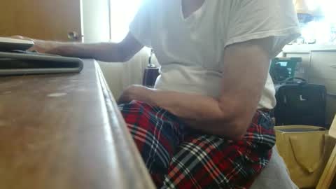 Snapshot of bimbttm chatting on May 13, 2026, 2:36 pm Bimbttm online show from May 13, 2026, 2:36 pm