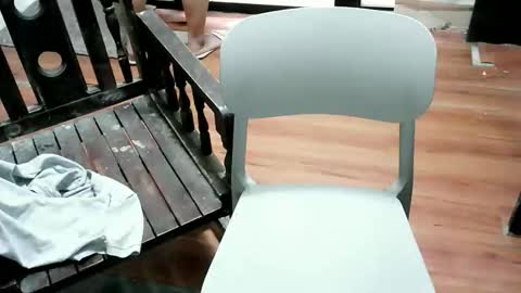 Jona online show from March 3, 2026, 8:42 am