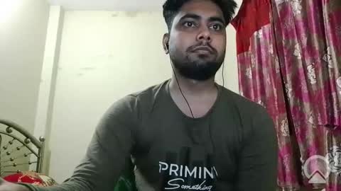 birbikrom104 online show from November 3, 2025, 2:40 pm