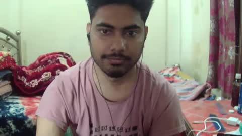 birbikrom104 online show from April 21, 2026, 4:52 am