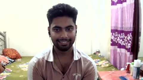 birbikrom104 online show from June 2, 2026, 4:09 pm