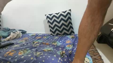 Bir Hans online show from October 8, 2025, 7:17 am