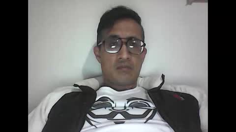 Manu O online show from March 9, 2026, 2:26 am