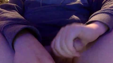 bisexual_bottom96 online show from March 4, 2026, 2:28 am