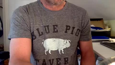 BisonBar online show from February 3, 2025, 3:49 pm