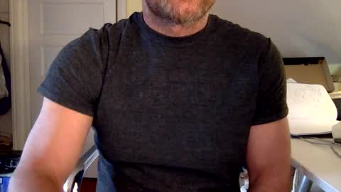 BisonBar online show from February 7, 2025, 7:06 pm