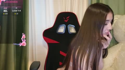 Christina online show from April 3, 2026, 2:48 pm