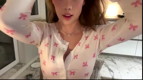 Ann Braslowsky online show from February 1, 2026, 8:18 pm