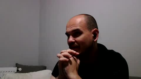 George  Maria online show from June 15, 2026, 10:01 pm