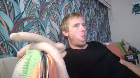 bizoukey15 online show from September 8, 2025, 8:30 pm