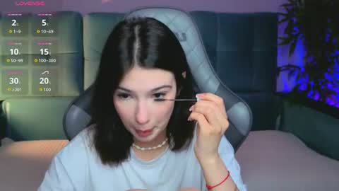 Julia online show from June 14, 2026, 2:46 am