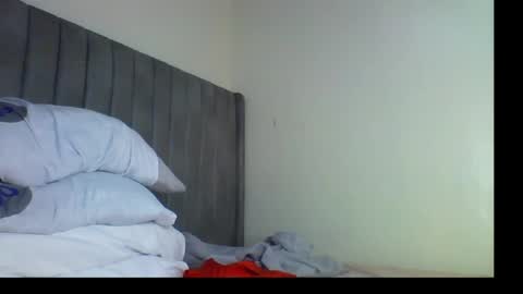 Snapshot of black_amor chatting on June 25, 2026, 9:36 am black_amor online show from June 25, 2026, 9:36 am