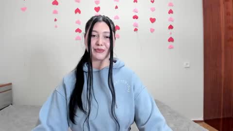 black_berry_bla_ck online show from February 24, 2025, 3:42 pm