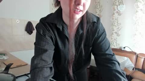 Snapshot of black_berry_bla_ck chatting on May 22, 2026, 10:32 am black_berry_bla_ck online show from May 22, 2026, 10:32 am