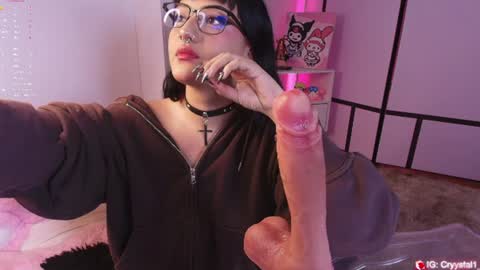 Snapshot of black_cryystal chatting on July 29, 2026, 7:28 am Crystal3 online show from July 29, 2026, 7:28 am
