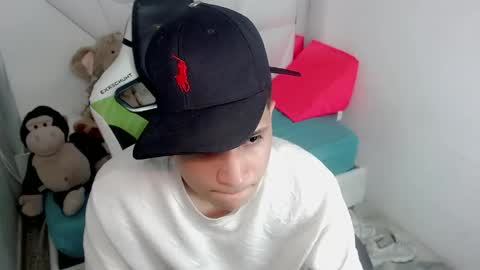 Black diamondd  online show from April 21, 2026, 7:17 pm