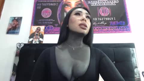 karenth soto online show from February 10, 2025, 10:09 pm