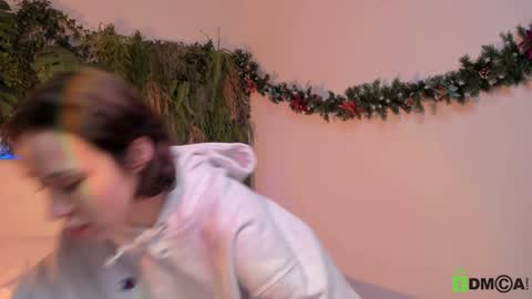 Jenny online show from January 5, 2025, 4:38 pm