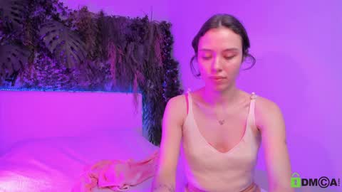 Jenny online show from January 12, 2025, 1:37 pm