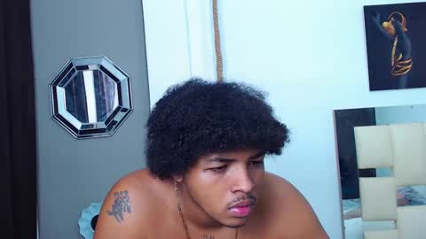 black_king_241 online show from March 11, 2025, 6:00 am