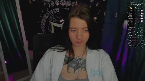  Black Kittie    Wednesday - 1300 - 1900 GMT help me get 100 thumbs up online show from December 24, 2024, 4:51 pm