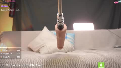 black_n_wh1te online show from January 31, 2025, 2:58 am