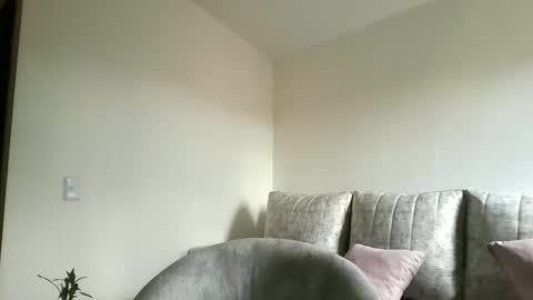 Zam online show from April 21, 2026, 7:39 pm