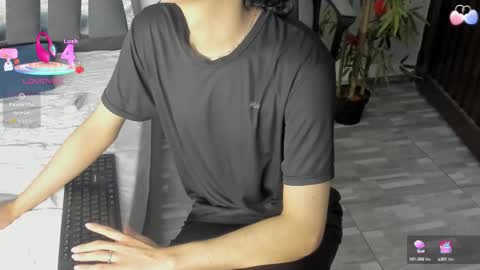 B L A C K  R O S E  online show from October 1, 2025, 11:38 am