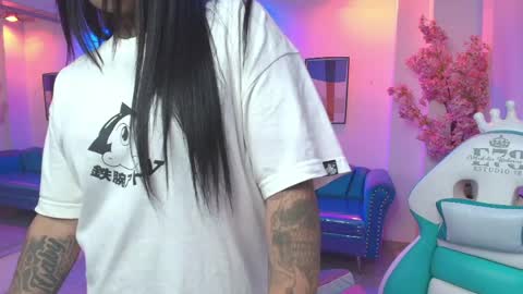 Rousse  online show from April 3, 2026, 3:26 am