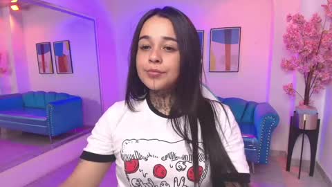 Rousse  online show from April 12, 2026, 3:50 pm