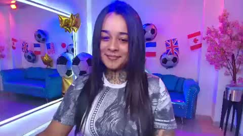 Snapshot of black_roseee chatting on July 2, 2026, 3:34 am Rousse online show from July 2, 2026, 3:34 am