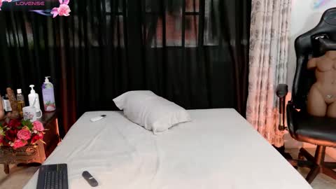 Tifany online show from January 9, 2026, 12:41 pm