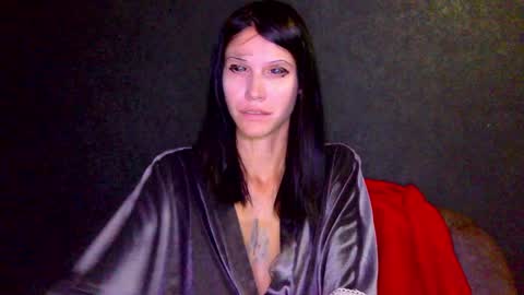 Kristin online show from October 12, 2025, 12:04 pm