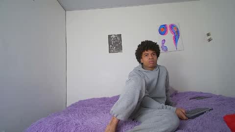 Snapshot of black_tentationx chatting on June 8, 2026, 4:24 am black_tentationx online show from June 8, 2026, 4:24 am