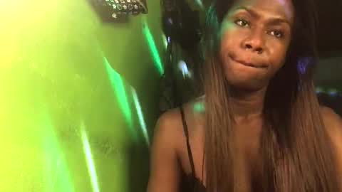 Crystal online show from January 25, 2025, 2:04 am