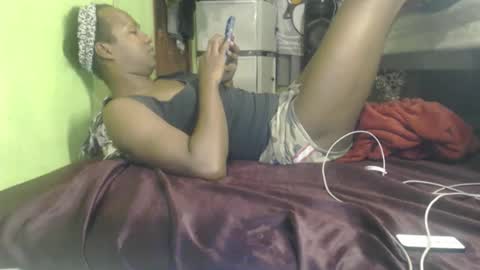 Crystal online show from April 18, 2026, 12:42 pm