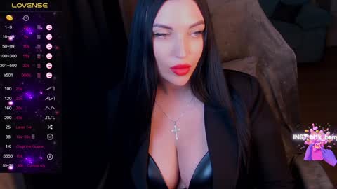 blackberry_star online show from January 25, 2025, 10:29 am