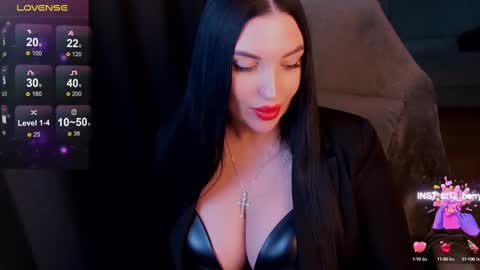 blackberry_star online show from March 5, 2025, 11:38 am