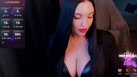 blackberry_star online show from March 10, 2025, 10:59 am